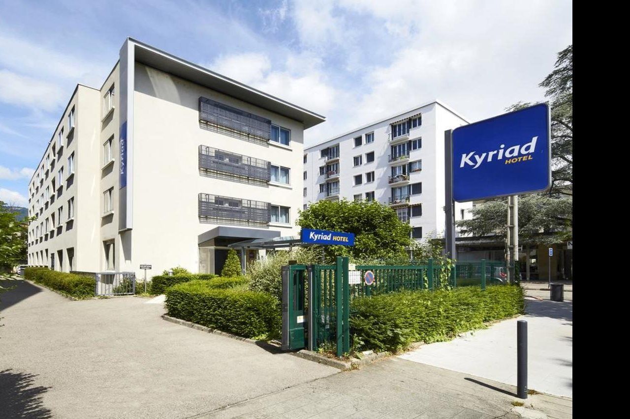 Kyriad Grenoble Centre Bagian luar foto