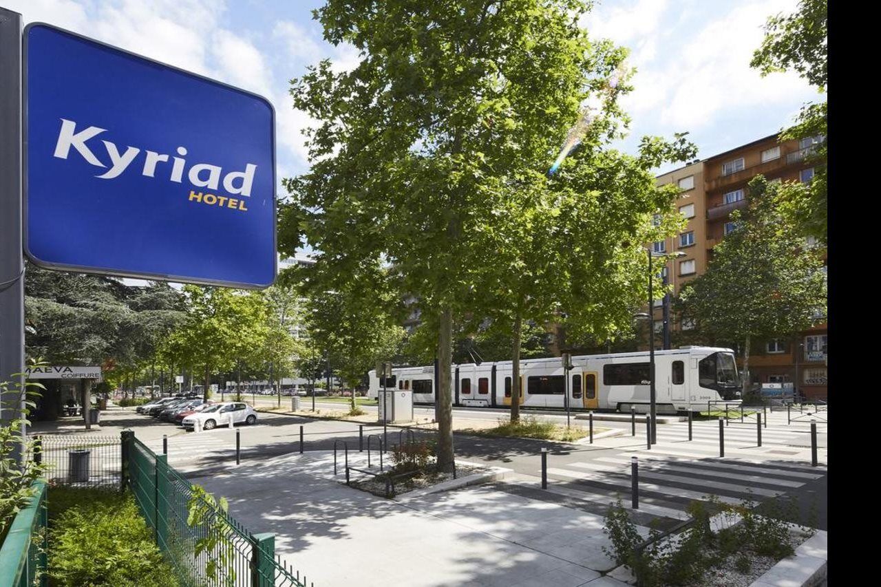 Kyriad Grenoble Centre Bagian luar foto